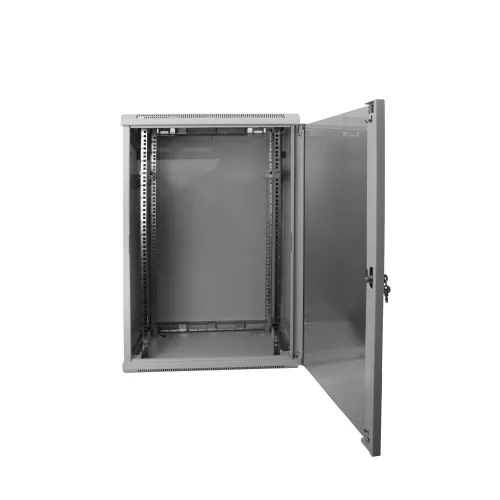 Шкаф телекоммуникационный настенный 18U, 600х450х901 (ШхГхВ)