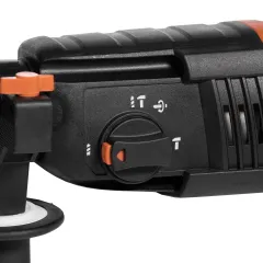 Перфоратор Daewoo DAH 820 патрон:SDS-plus уд.:3Дж 820Вт (кейс в комплекте)