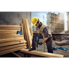 Перфоратор Bosch GBH 240 F патрон:SDS-plus уд.:2.7Дж 790Вт (кейс в комплекте)