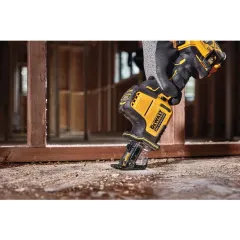Сабельная пила DeWalt DCS369NT-XJ аккум. 2800ход/мин ДА
