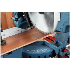 Торцовочная пила Bosch GTM 12 JL 1800Вт 3800об/мин d=305мм