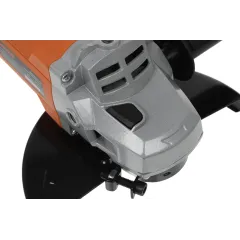 Углошлифовальная машина Daewoo DAG 2600-230 2600Вт 6600об/мин рез.шпин.:M14 d=230мм