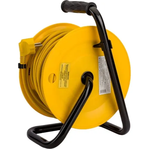 Удлинитель силовой IEK Industrial (WKP14-10-04-30) 1кв.мм 4розет. 30м ПВС 10A катушка желтый