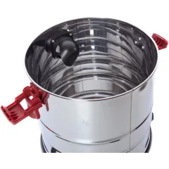 Строительный пылесос RedVerg RD-VC18/U 400Вт (уборка: сухая/сбор воды) черный