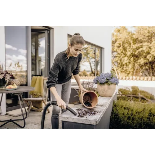 Строительный пылесос Karcher WD 3 V-17/4/20 1000Вт (уборка: сухая/сбор воды/выдув) желтый