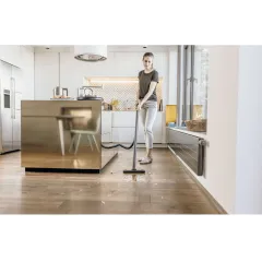 Строительный пылесос Karcher WD 2 Plus S V-15/4/18/C (YSY) 1000Вт (уборка: сухая/влажная) желтый