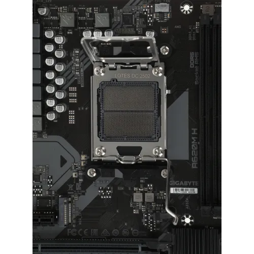 Материнская плата Gigabyte A620M H Socket AM5 AMD A620 2xDDR5 mATX AC`97 8ch(7.1) GbLAN RAID+HDMI+DP