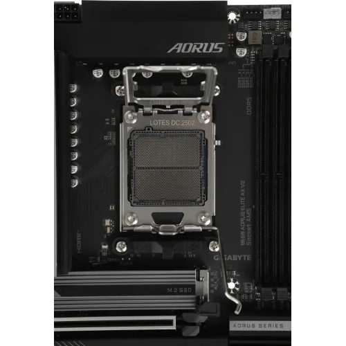 Материнская плата Gigabyte B650 AORUS ELITE AX V2 Socket AM5 AMD B650 4xDDR5 ATX AC`97 8ch(7.1) 2.5Gg RAID+HDMI+DP