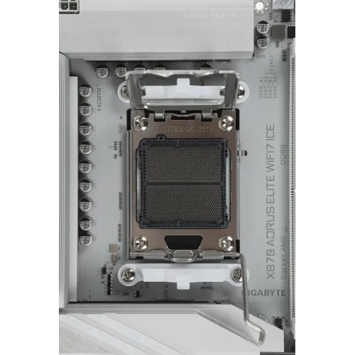 Материнская плата Gigabyte X870 AORUS ELITE WIFI7 ICE Socket AM5 AMD X870 4xDDR5 ATX AC`97 8ch(7.1) 2.5Gg RAID+HDMI