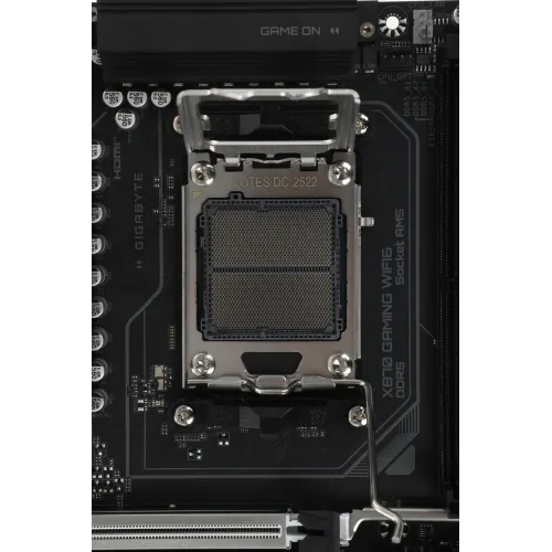 Материнская плата Gigabyte X870 GAMING WIFI6 Socket AM5 AMD X870 4xDDR5 ATX AC`97 8ch(7.1) 2.5Gg RAID+HDMI