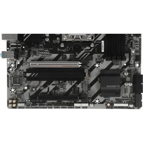 Материнская плата Gigabyte B850M DS3H Socket AM5 AMD B850 4xDDR5 mATX AC`97 8ch(7.1) 2.5Gg RAID+HDMI+DP