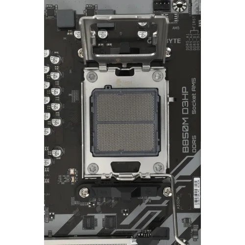 Материнская плата Gigabyte B850M D3HP Socket AM5 AMD B850 4xDDR5 mATX AC`97 8ch(7.1) GbLAN RAID+HDMI+DP