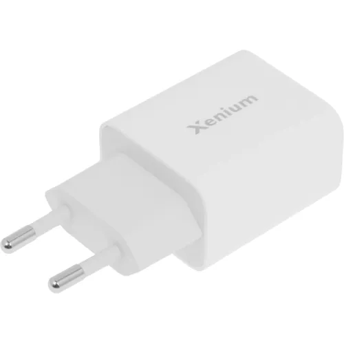 Сетевое зар./устр. Xenium X302 30W 3A+2A USB/USB Type-C универсальное белый (CCX3020W/00)
