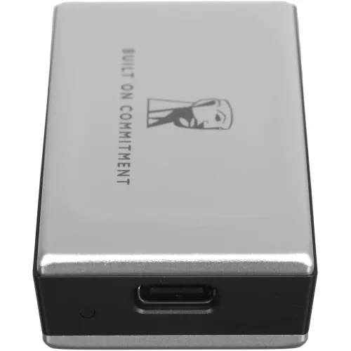 Накопитель SSD Kingston USB3.2 Gen2x2 2TB SXS2000/2000GA XS2000 серебристый