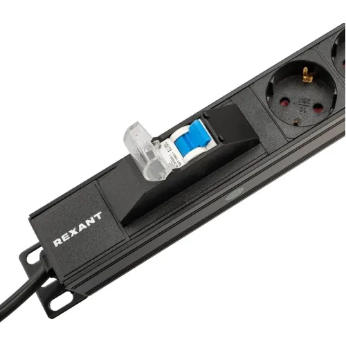 Блок распределения питания Rexant 04-0201-2 верт.размещ. 20xSchuko базовые 16A Schuko 2м