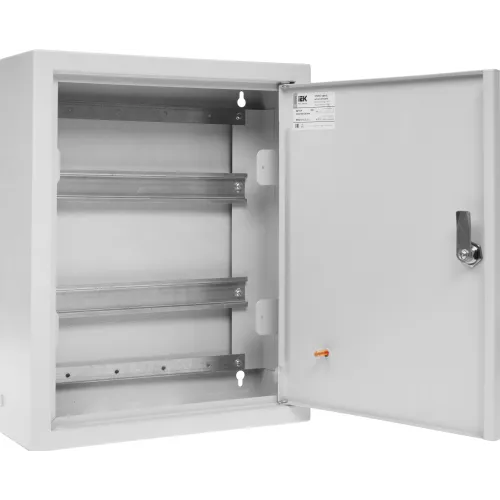 Щит распределительный IEK MKM14-N-24-31-Z TITAN 3 ЩРн-24з-1 36 УХЛ3 навесной 310мм 120мм 395мм 24мод. металл IP31 серый (упак.:1шт)