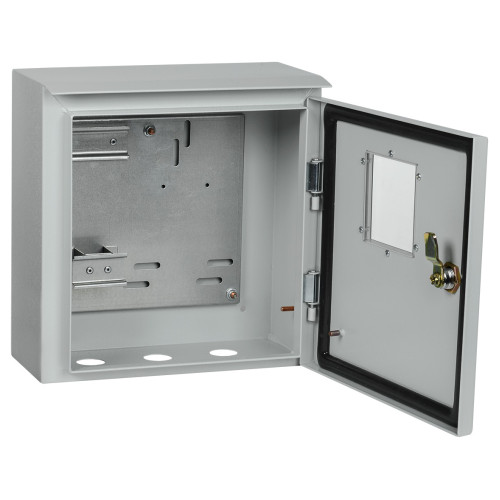 Щит распределительный IEK MKM51-N-01-54 TITAN ЩУ 1/1-0 У1 IP66 навесной 300мм 150мм 310мм 6мод. металл IP66 серый с возможностью установки счетчика (упак.:1шт)