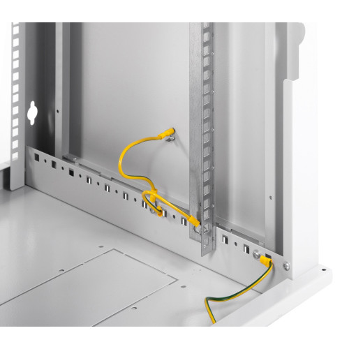 Шкаф коммутационный ЦМО ШРН-Эконом (ШРН-Э-15.500.1) настенный 15U 600x520мм пер.дв.металл направл.под закл.гайки 75кг серый 470мм 22.68кг 180град. 742мм IP20 сталь